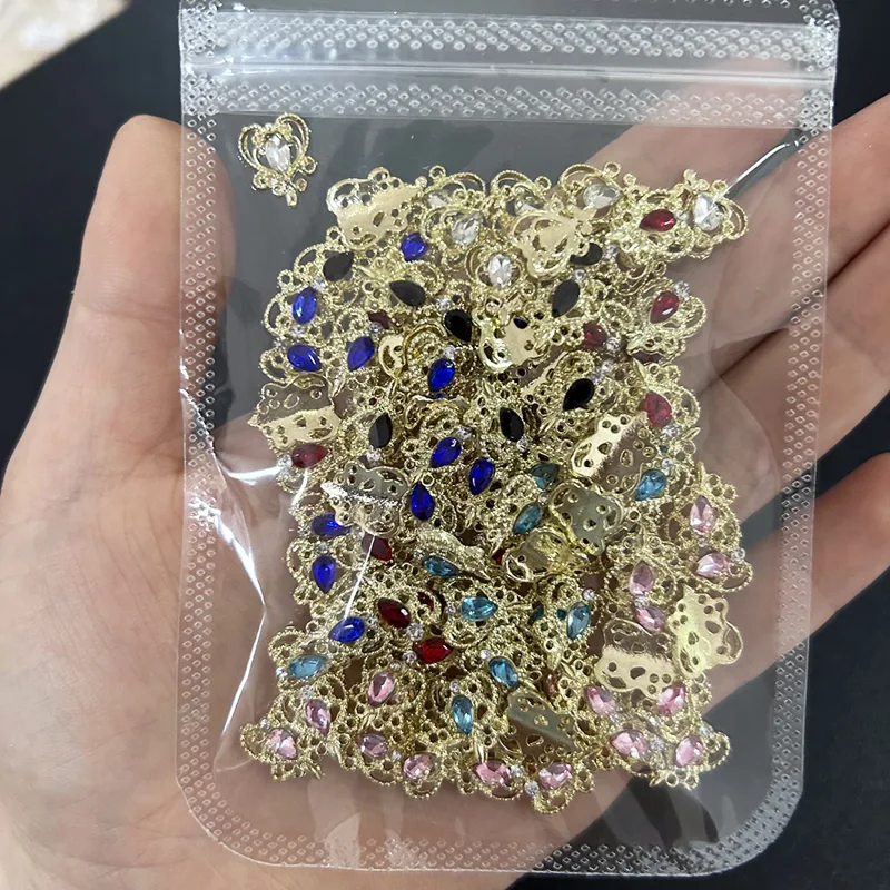 Trending Tech Accessories - 10 개/가방 3D 레트로 합금 네일